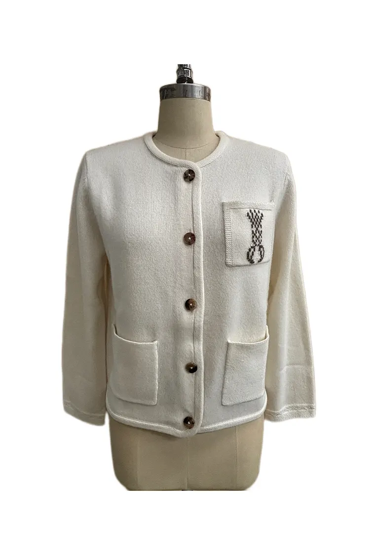 Suéter tipo cárdigan corto para mujer